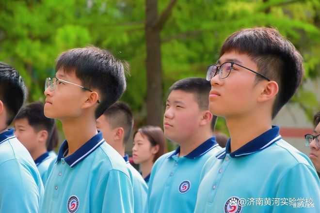 汗水的勋章温情的守护——济南黄河实验学校